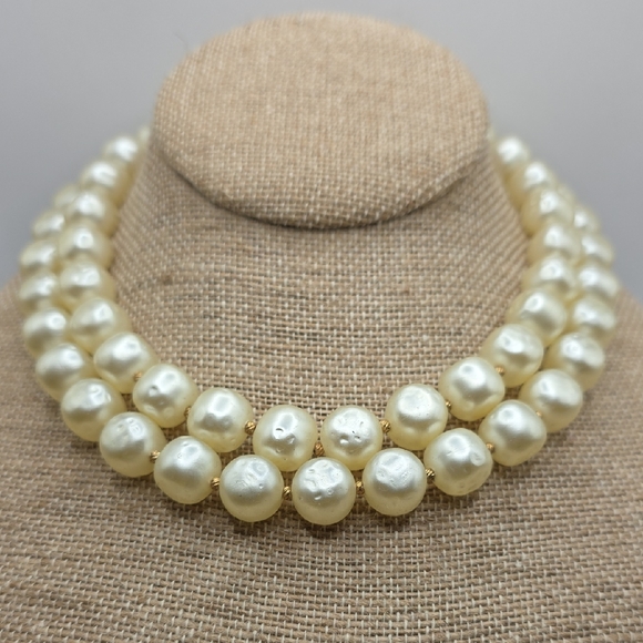 Classic Cream Pearl Necklace